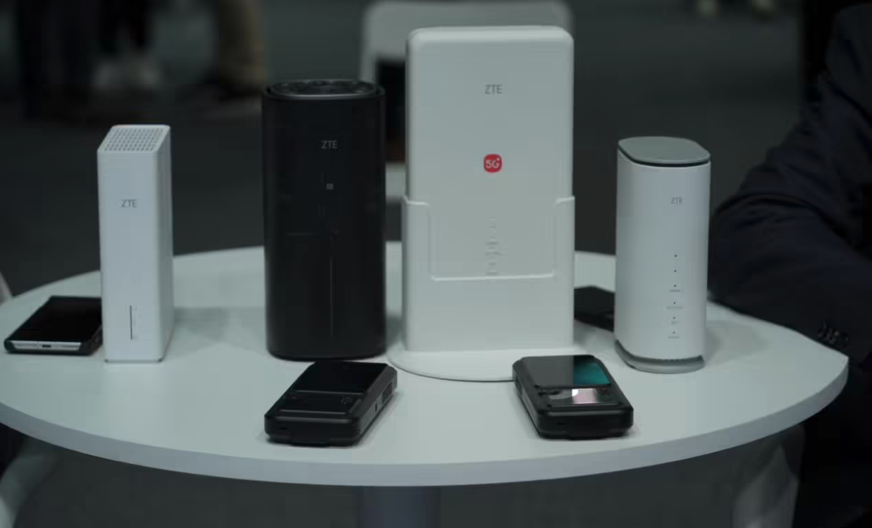 中兴MWC26发布两款全球首款CPE新品 斩获三项GSMA大奖